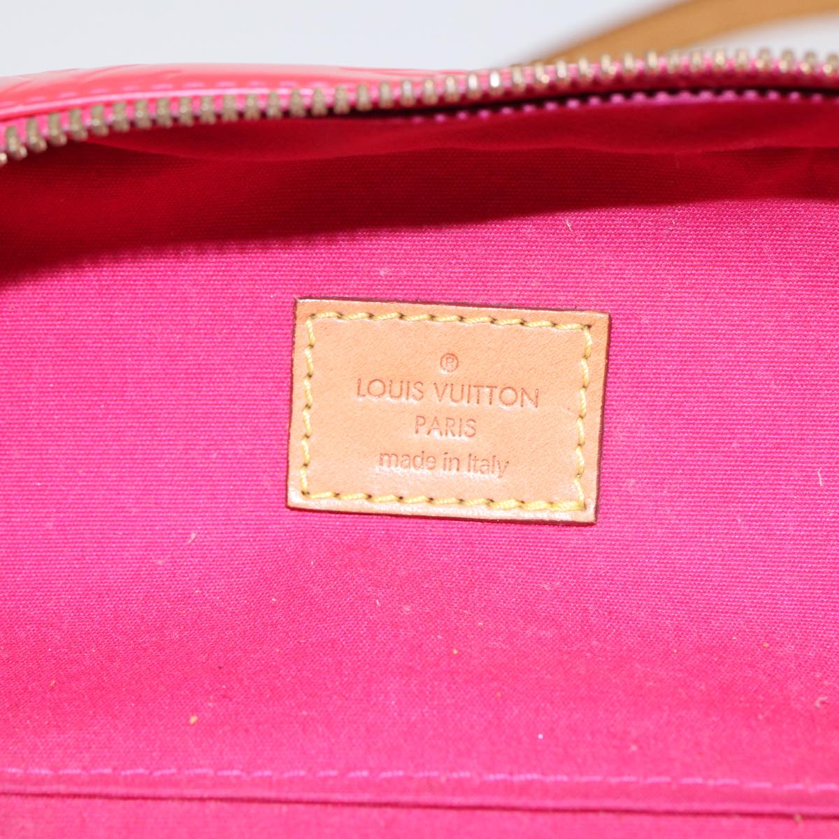 LOUIS VUITTON Monogram Vernis Sullivan Vertical Bag Pink M91259 LV Auth 82107