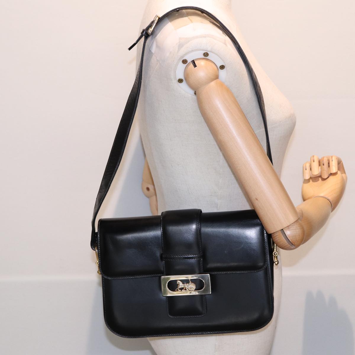 CELINE Shoulder Bag Leather Gold Black Auth 82116