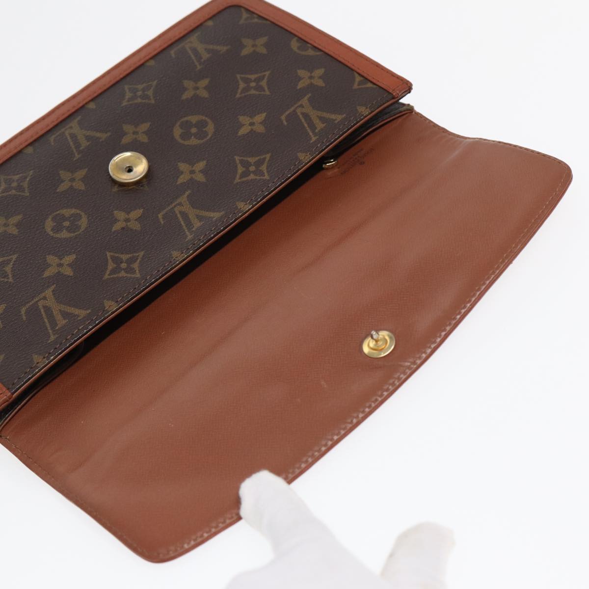 LOUIS VUITTON Monogram Pochette Dam PM Clutch Bag M51812 LV Auth 82128