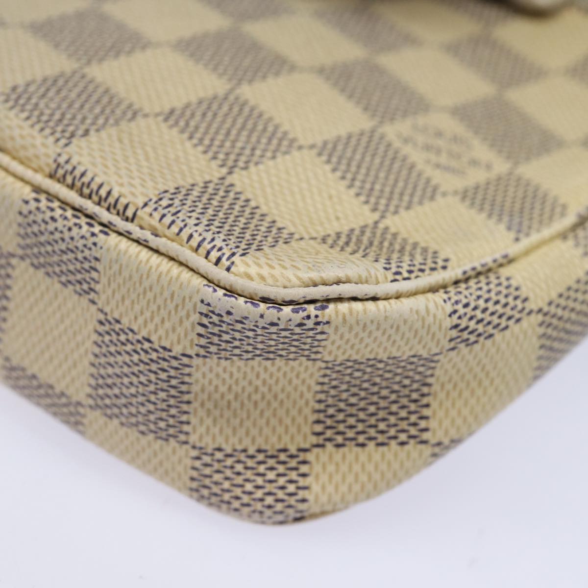 LOUIS VUITTON Damier Azur Pochette Accessoires Pouch N51986 LV Auth 82139