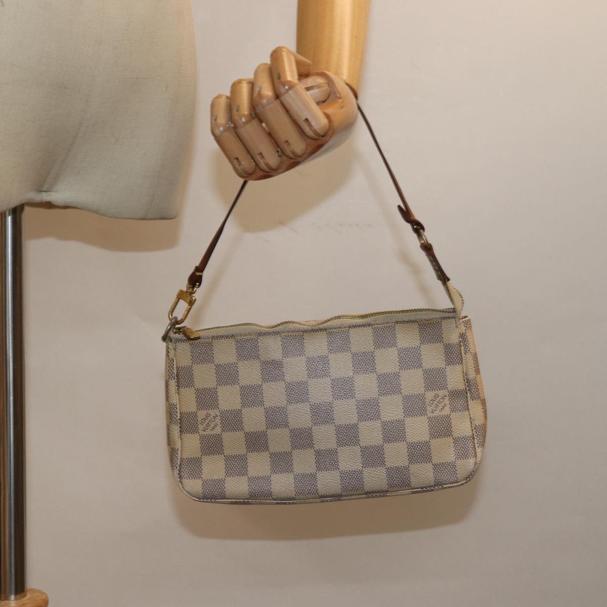 LOUIS VUITTON Damier Azur Pochette Accessoires Pouch N51986 LV Auth 82139