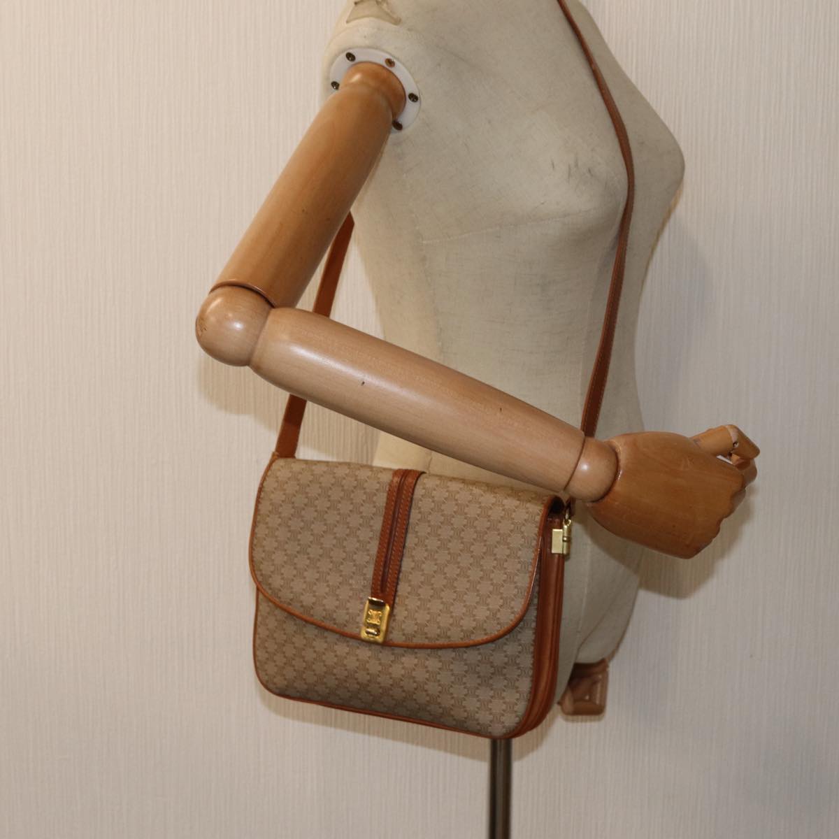 CELINE Macadam Canvas Shoulder Bag Beige Brown Auth 82147