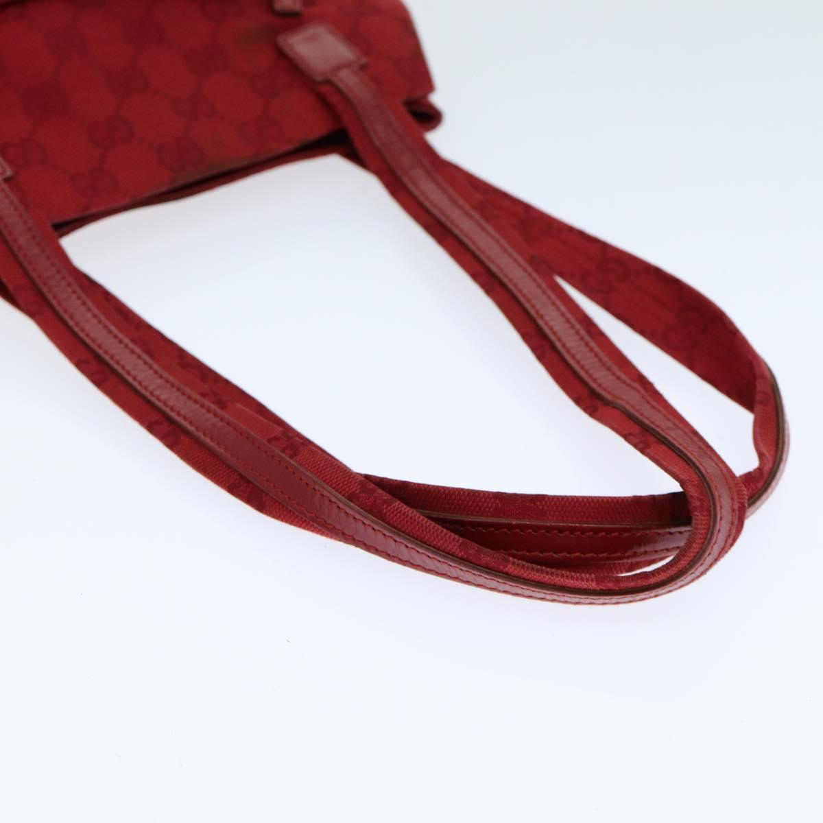 GUCCI GG Canvas Shoulder Bag Red 002 1075 Auth 82164