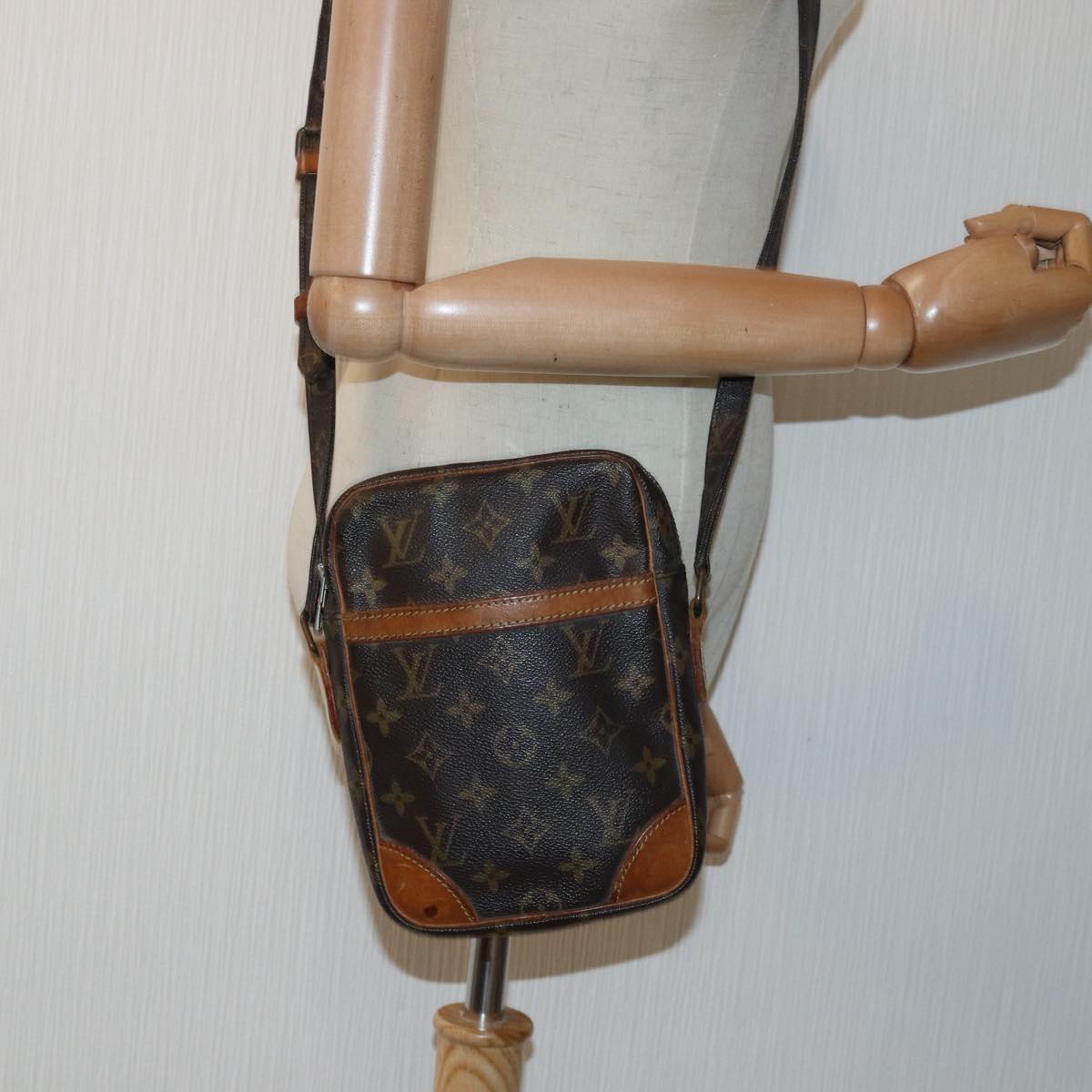 LOUIS VUITTON Monogram Danube Shoulder Bag M45266 LV Auth 82172