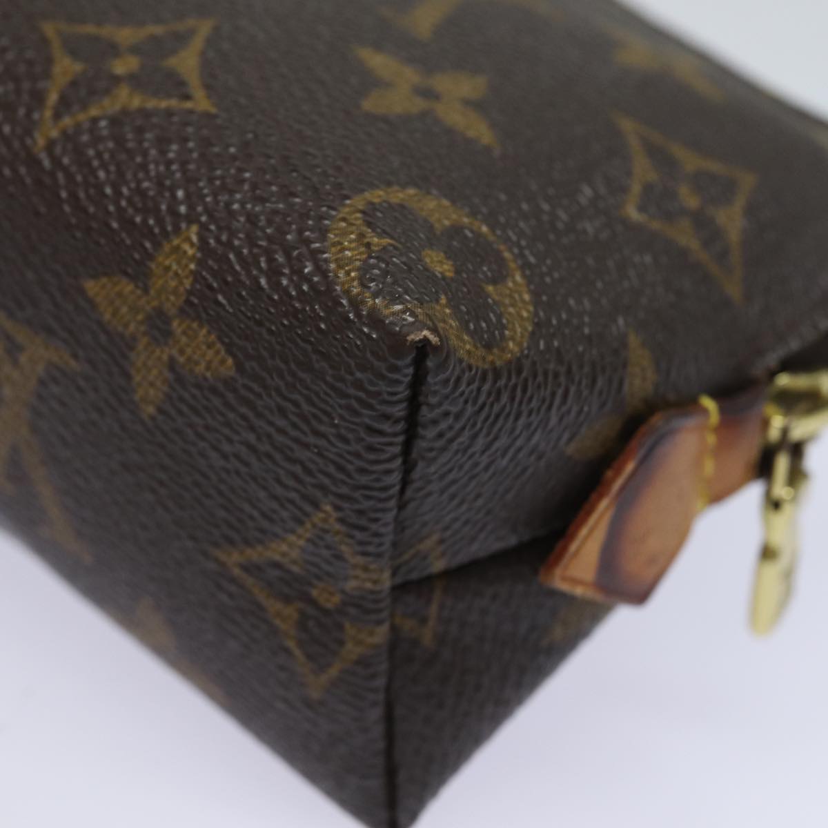 LOUIS VUITTON Monogram Pochette Cosmetic PM Cosmetic Pouch M47515 LV Auth 82206