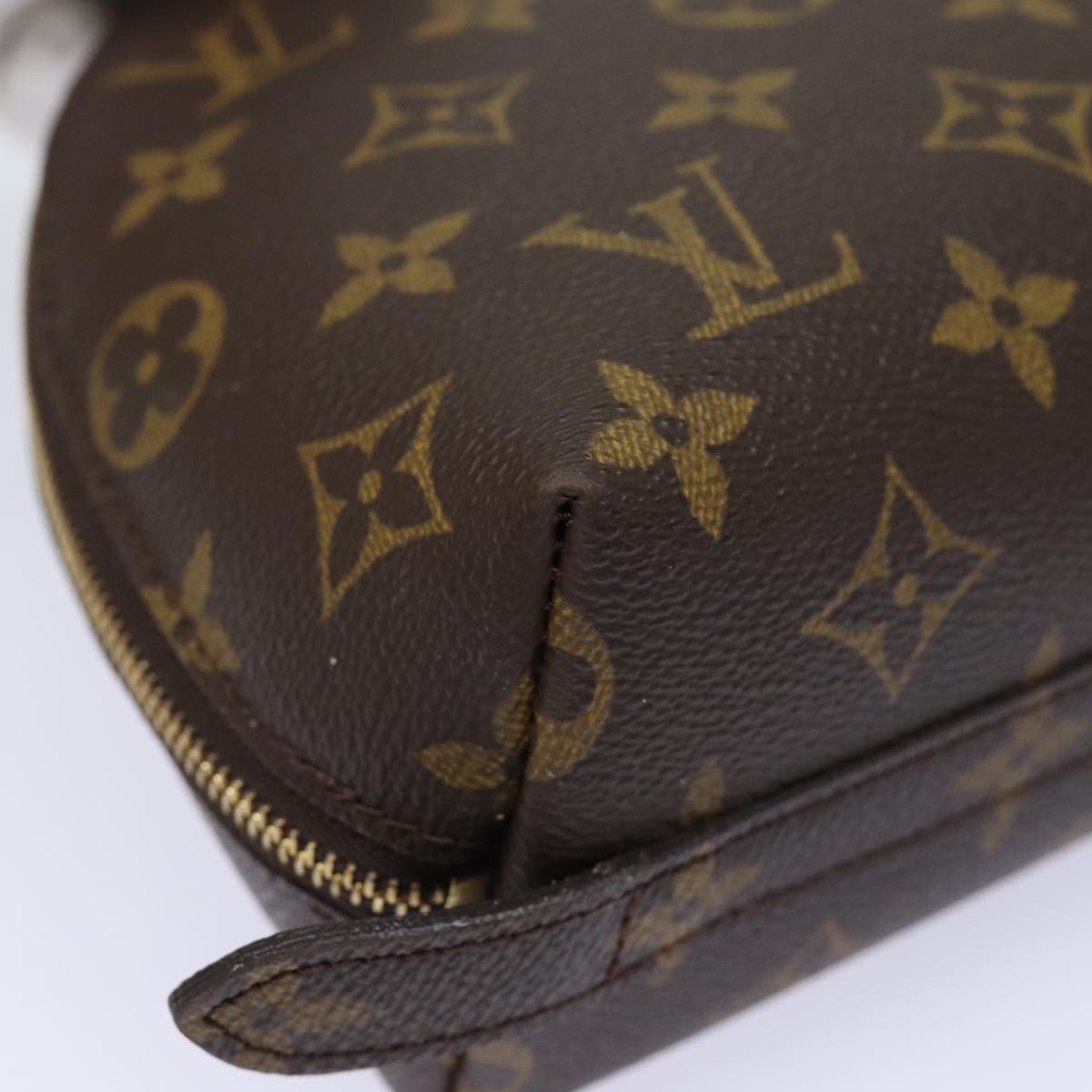 LOUIS VUITTON Monogram Trousse Demi Ronde Cosmetic Pouch M47520 LV Auth 82207