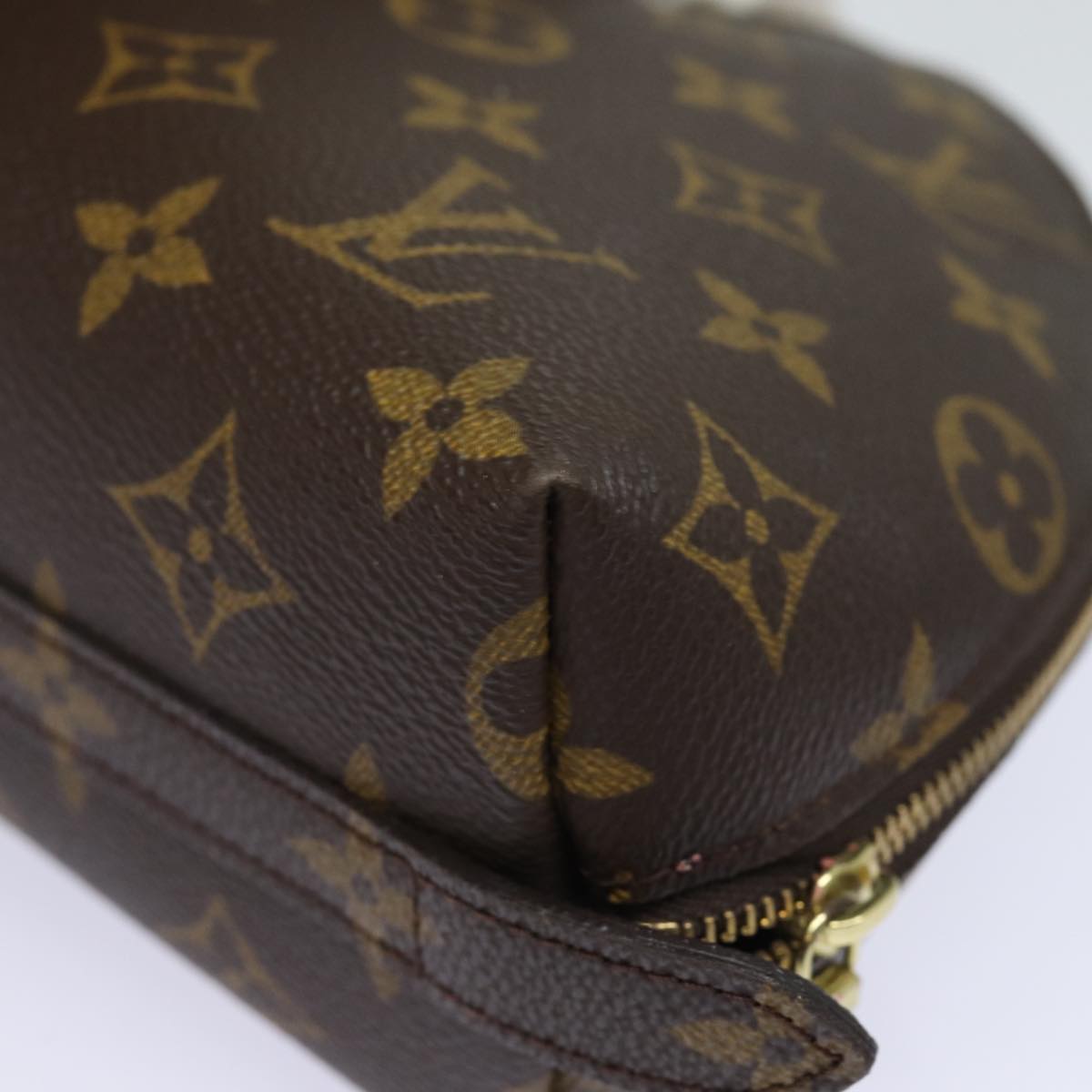 LOUIS VUITTON Monogram Trousse Demi Ronde Cosmetic Pouch M47520 LV Auth 82207