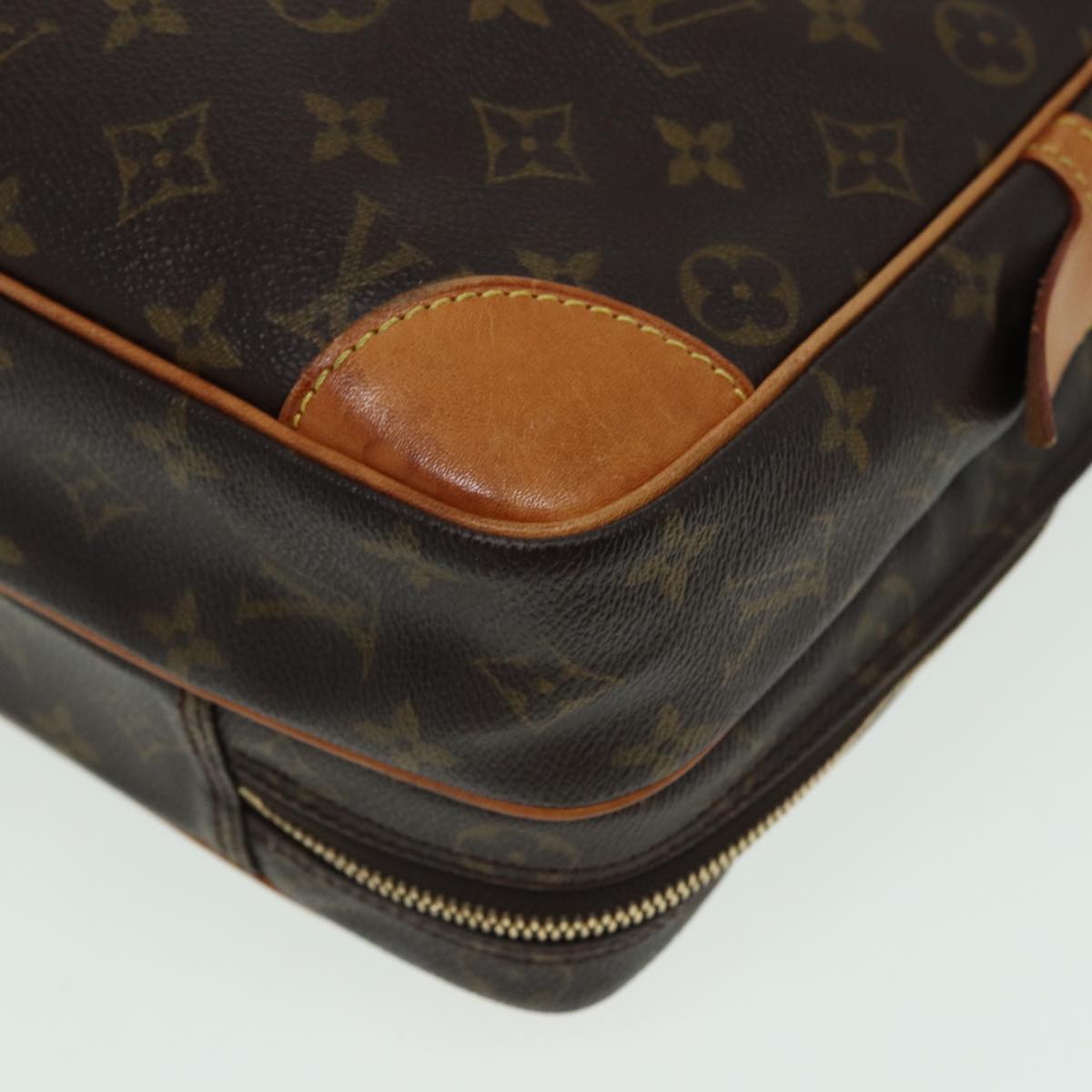 LOUIS VUITTON Monogram Porte Documents Voyage 2 Compartments LV Auth 82214