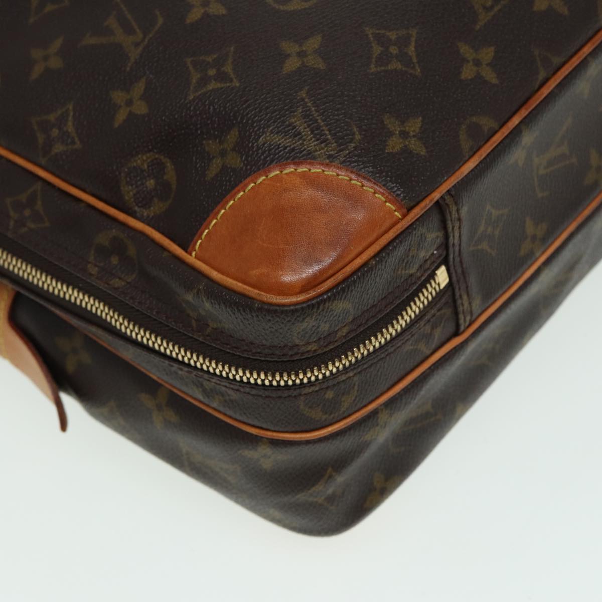 LOUIS VUITTON Monogram Porte Documents Voyage 2 Compartments LV Auth 82214