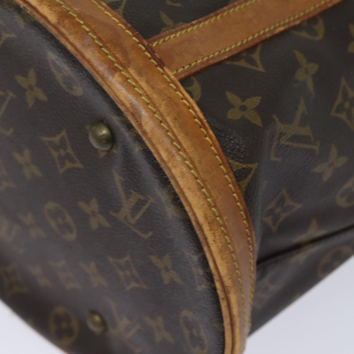 LOUIS VUITTON Monogram Bucket GM Shoulder Bag M42236 LV Auth 82283