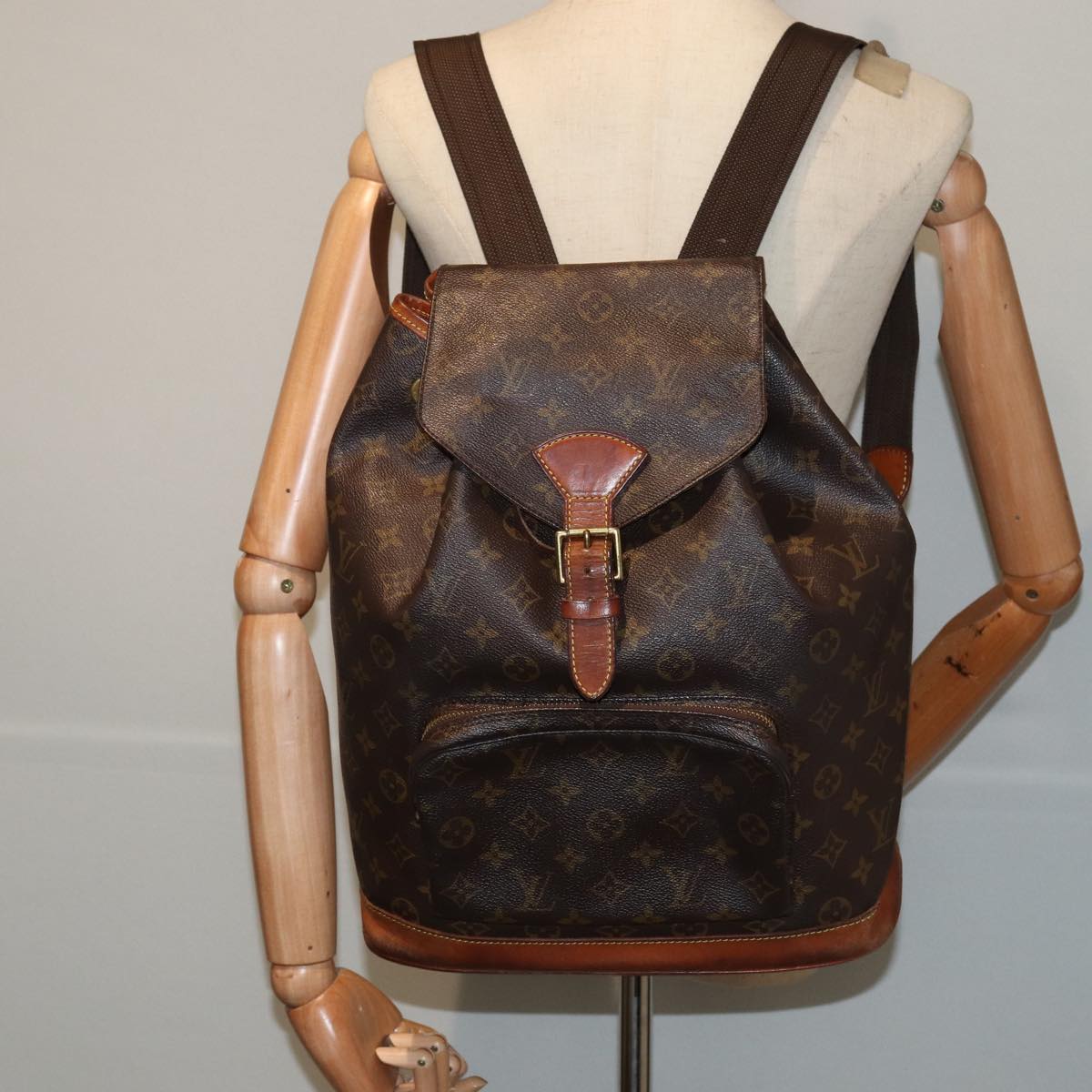 LOUIS VUITTON Monogram Montsouris GM Backpack M51135 LV Auth 82289 New Montsouris PM Backpack LV Monogram | LOUIS VUITTON ® main image 3
