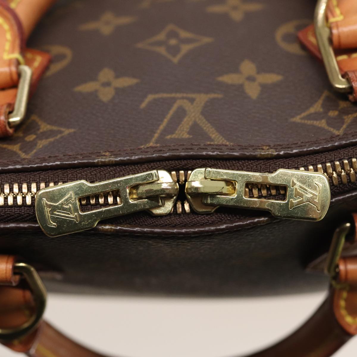 LOUIS VUITTON Monogram Alma Hand Bag M51130 LV Auth 82446