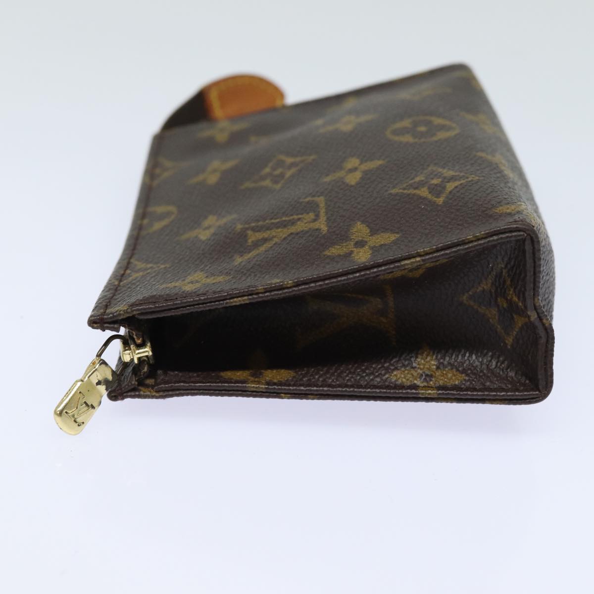 LOUIS VUITTON Monogram Poche Toilette 15 Pouch M47546 LV Auth 82470