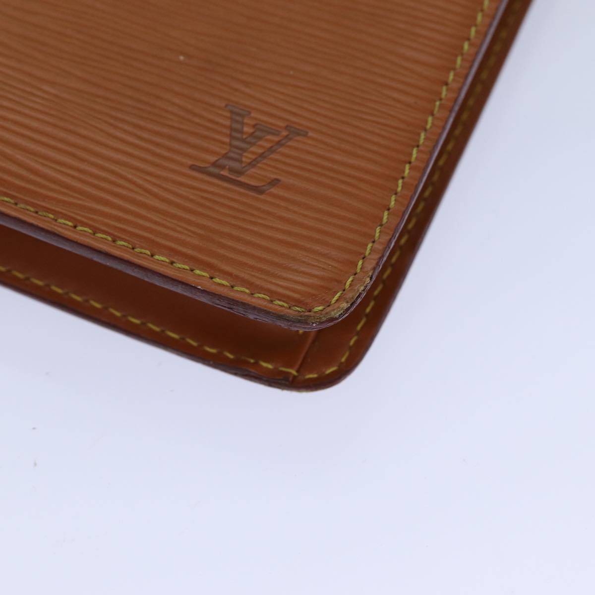 LOUIS VUITTON Epi Pochette Homme Clutch Bag Brown Zipang gold M52528 Auth 82491