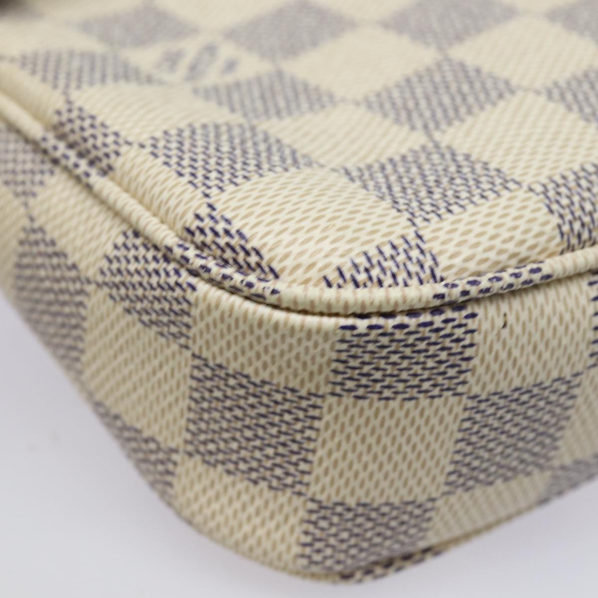 LOUIS VUITTON Damier Azur Pochette Accessoires Pouch N51986 LV Auth 82492SA