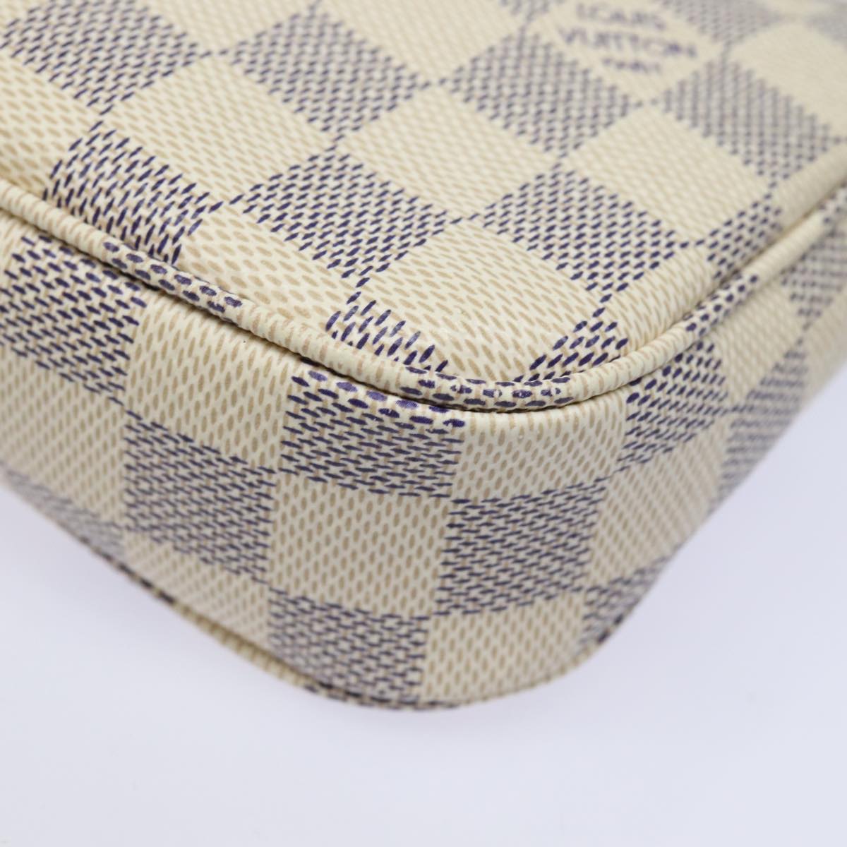 LOUIS VUITTON Damier Azur Pochette Accessoires Pouch N51986 LV Auth 82492SA