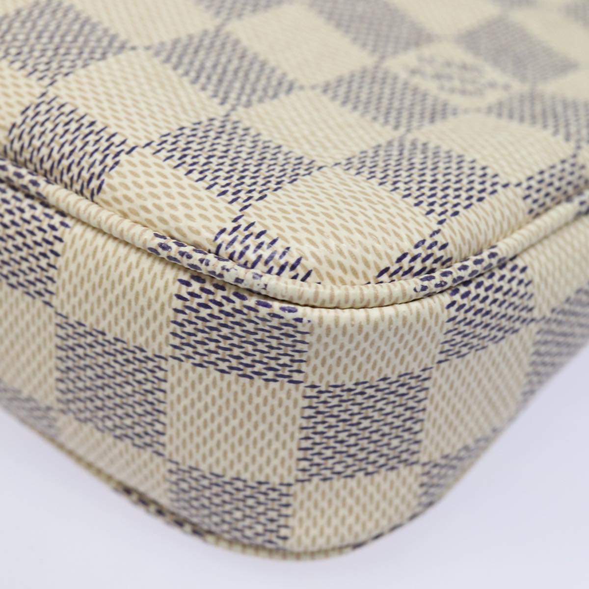 LOUIS VUITTON Damier Azur Pochette Accessoires Pouch N51986 LV Auth 82492SA