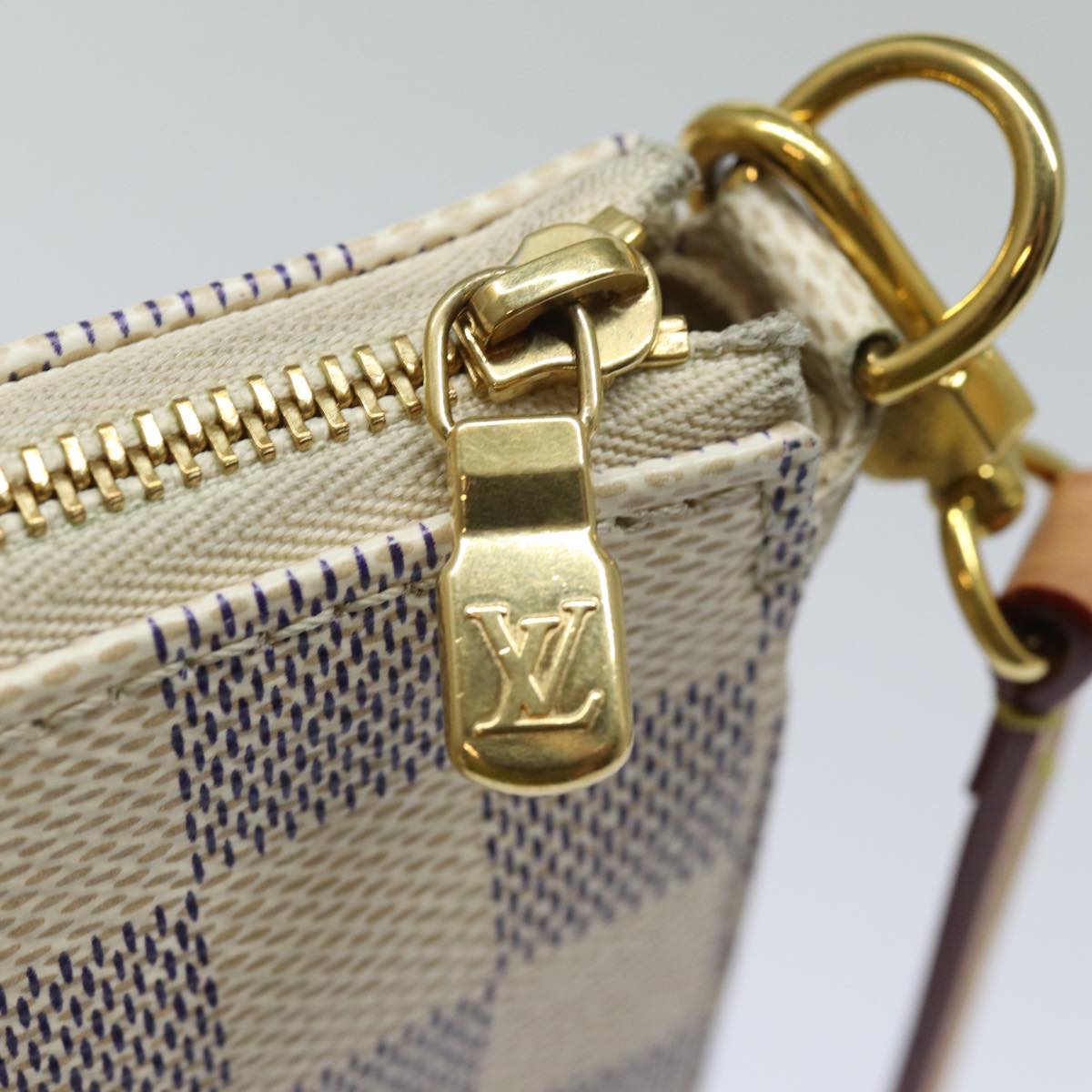 LOUIS VUITTON Damier Azur Pochette Accessoires Pouch N51986 LV Auth 82492SA