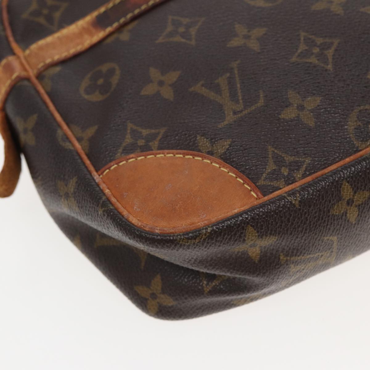 LOUIS VUITTON Monogram Compiegne 28 Clutch Bag M51845 LV Auth 82501