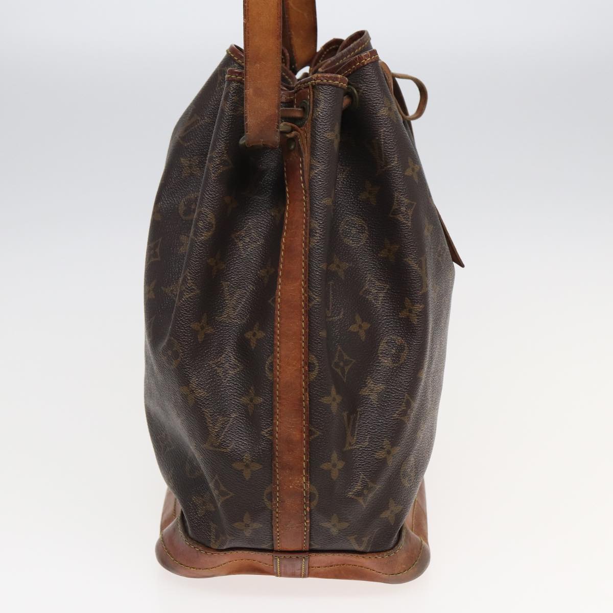 LOUIS VUITTON Monogram Noe Shoulder Bag M42224 LV Auth 82527