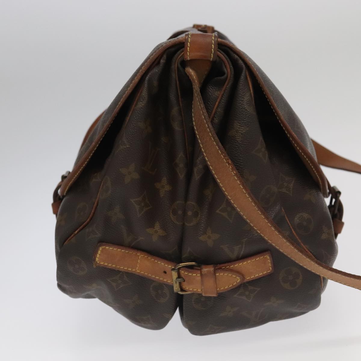 LOUIS VUITTON Monogram Saumur 35 Shoulder Bag M42254 LV Auth 82536