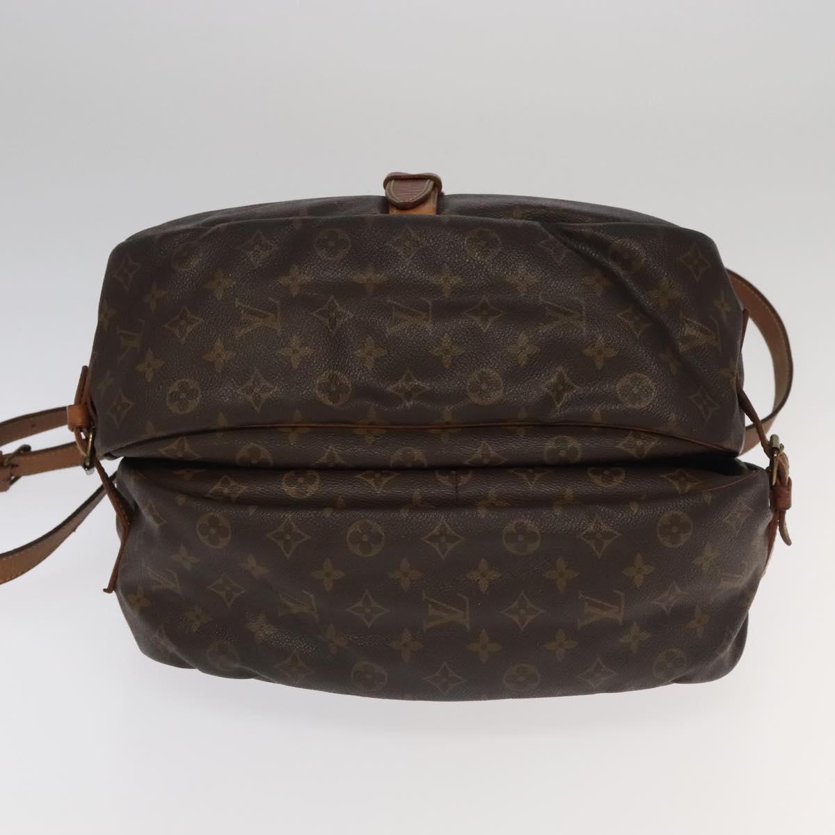 LOUIS VUITTON Monogram Saumur 35 Shoulder Bag M42254 LV Auth 82536