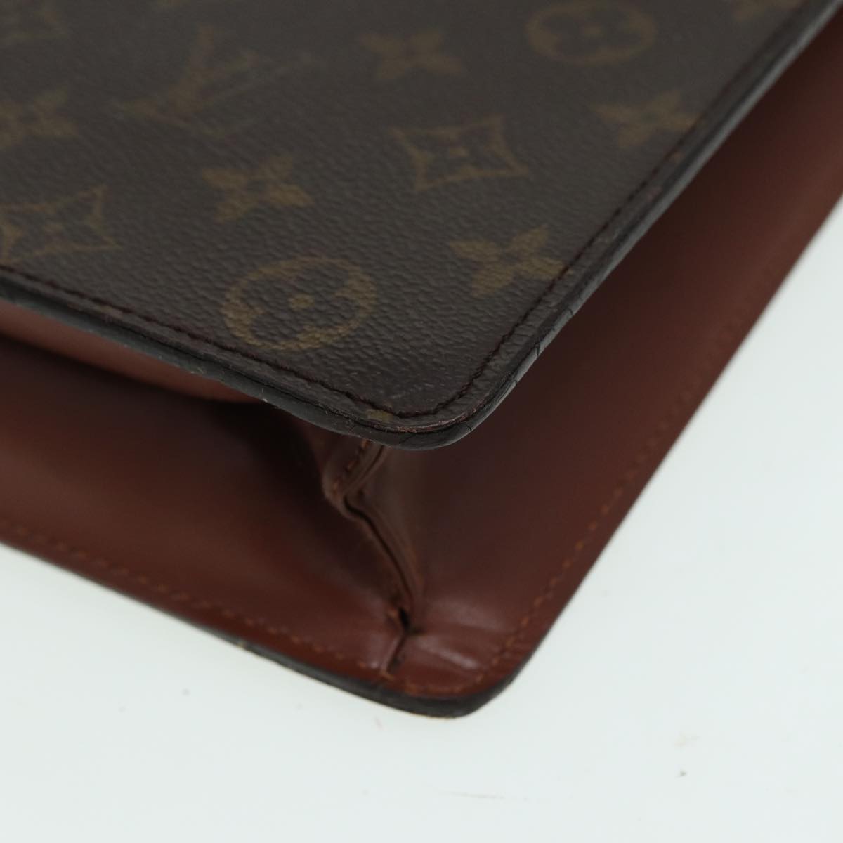 LOUIS VUITTON Monogram Porte Documents Bandouliere Bag M53338 LV Auth 82635