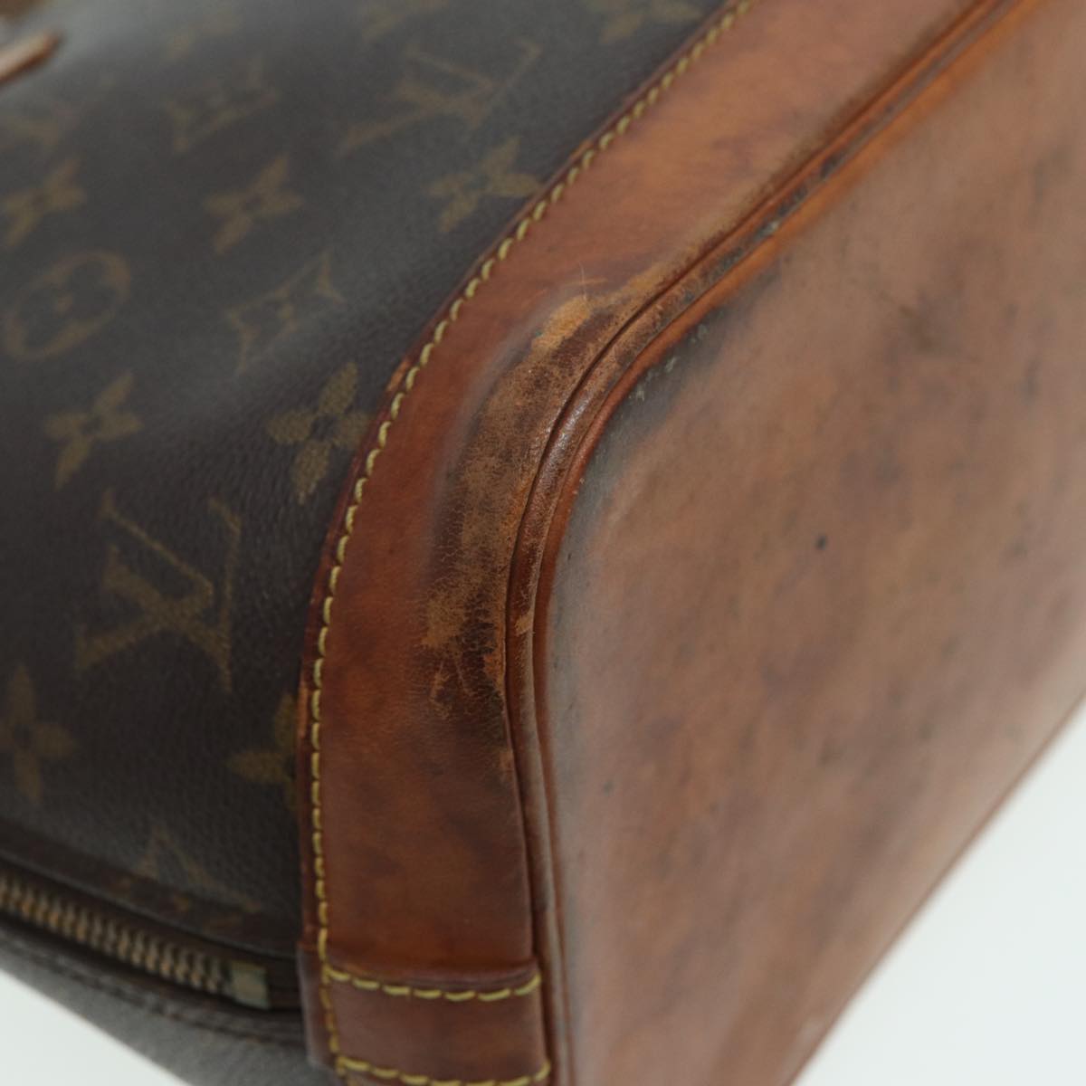 LOUIS VUITTON Monogram Alma Hand Bag M51130 LV Auth 82776