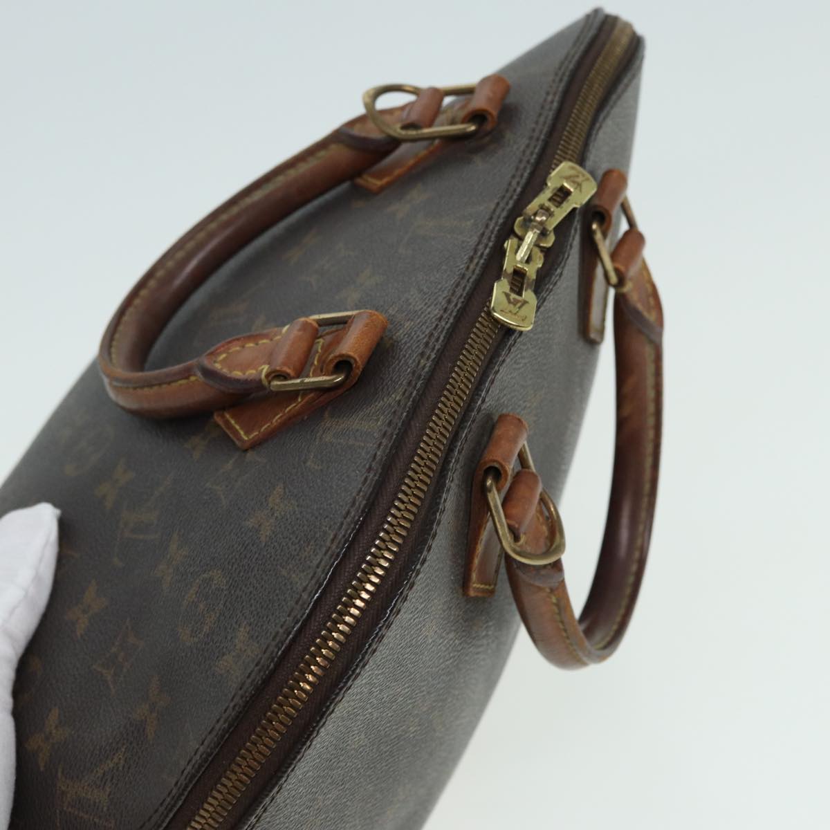 LOUIS VUITTON Monogram Alma Hand Bag M51130 LV Auth 82776