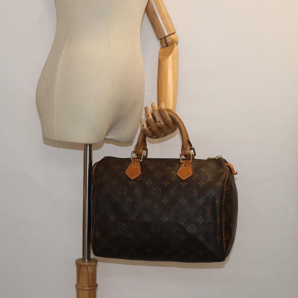 LOUIS VUITTON Monogram Speedy 30 Hand Bag M41526 LV Auth 82789