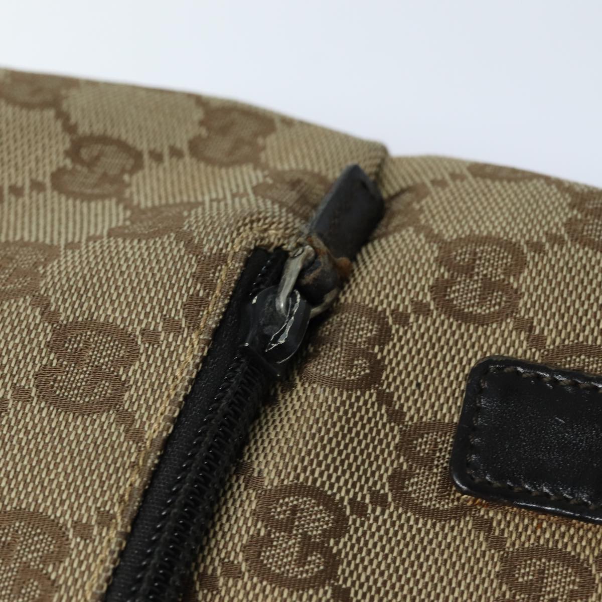 GUCCI GG Canvas Shoulder Bag Beige 002 1075 Auth 82821