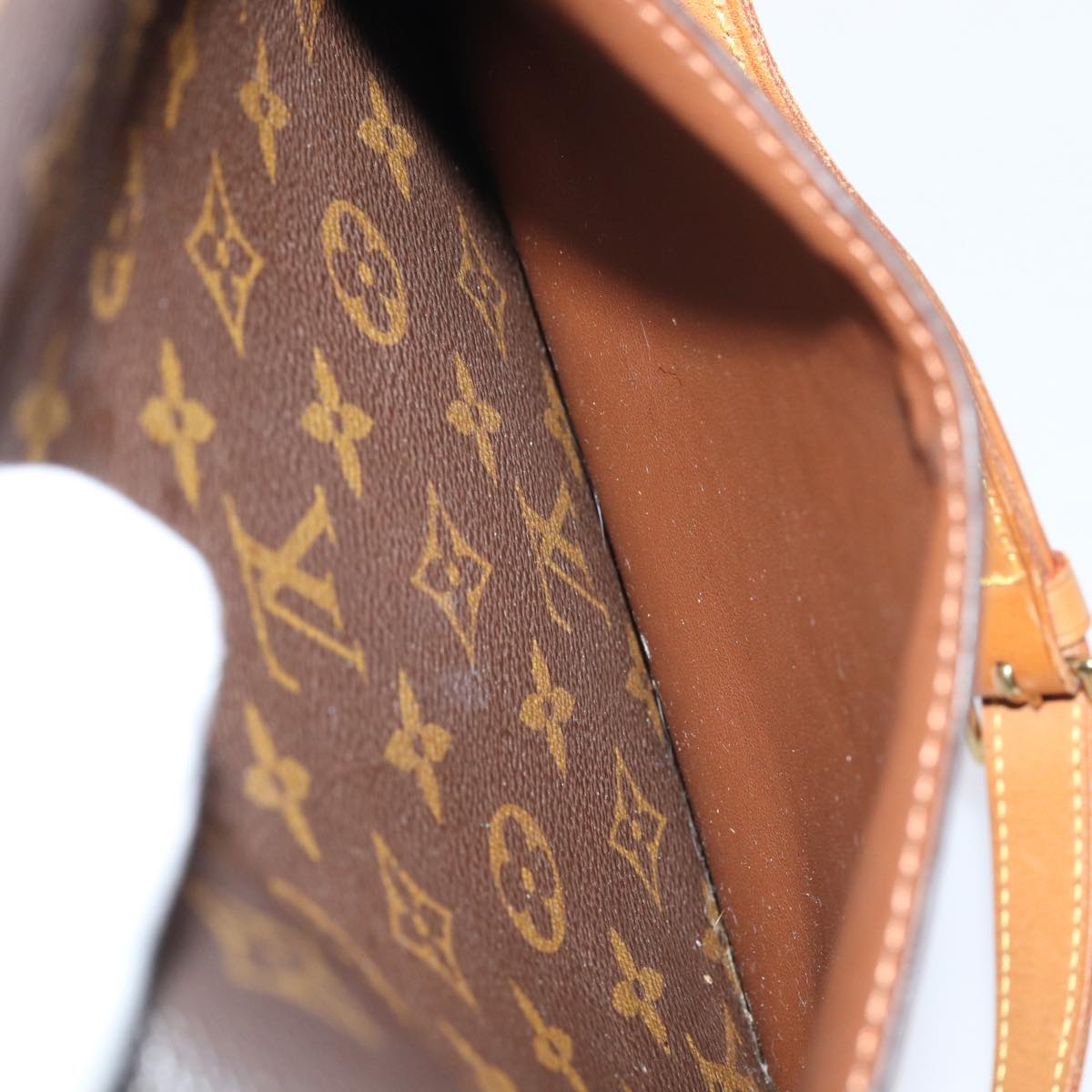 LOUIS VUITTON Monogram Saint Cloud GM Shoulder Bag M51242 LV Auth 82843