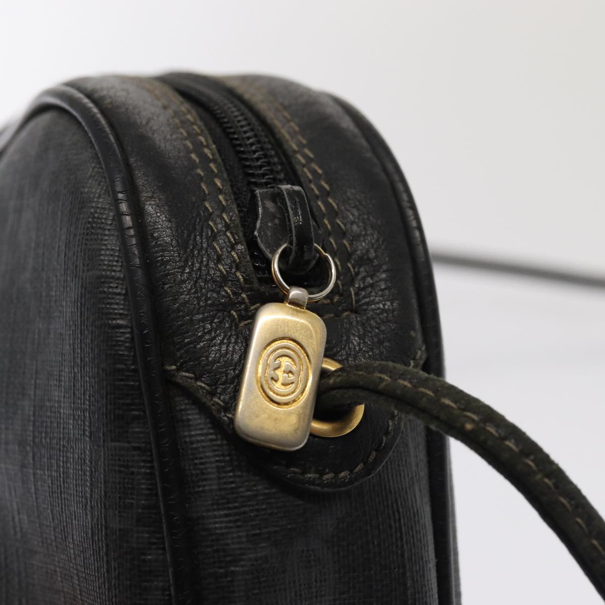 GUCCI GG Supreme Web Sherry Line Shoulder Bag PVC Black 89 02 066 Auth 82869