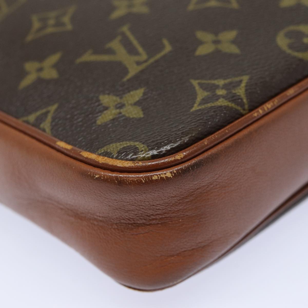 LOUIS VUITTON Monogram Pochette Sports Clutch Bag No.183 LV Auth 82904