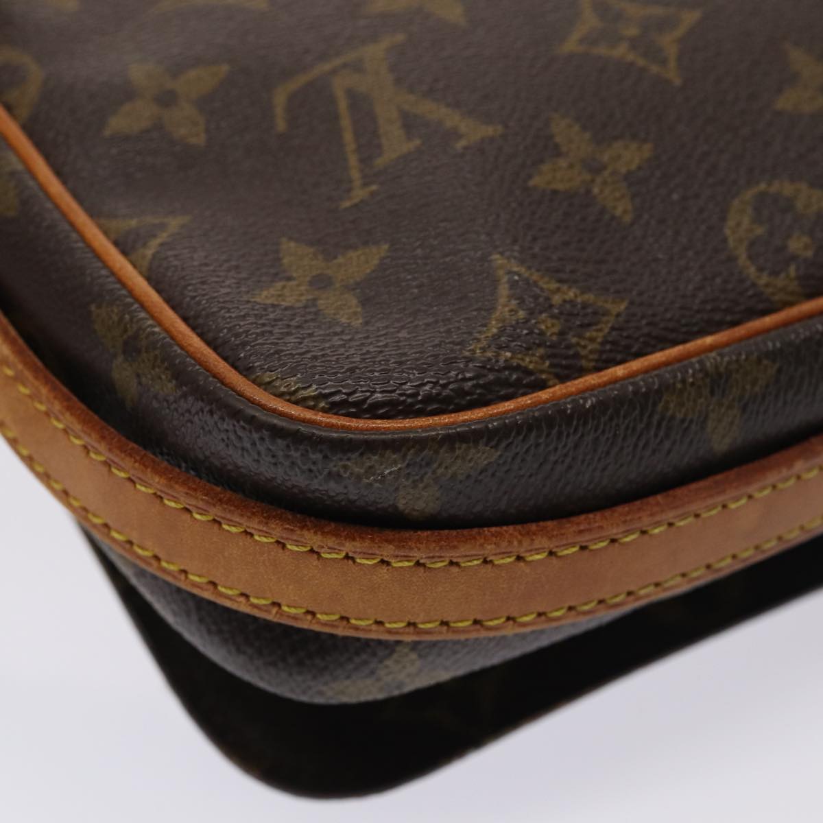 LOUIS VUITTON Monogram Saint Germain Shoulder Bag M51210 LV Auth 82920