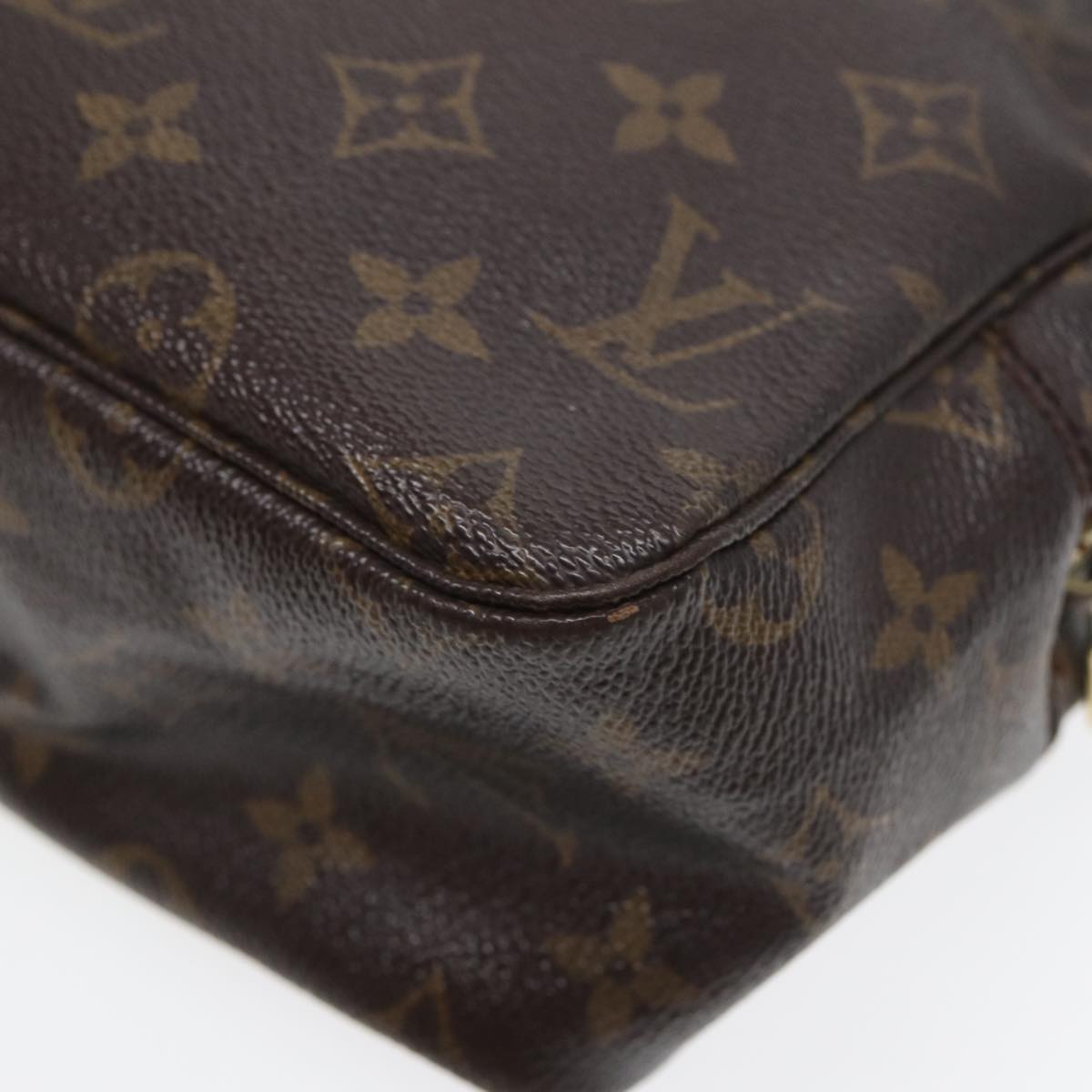 LOUIS VUITTON Monogram Trousse Toilette 28 Clutch Bag M47522 LV Auth 83110