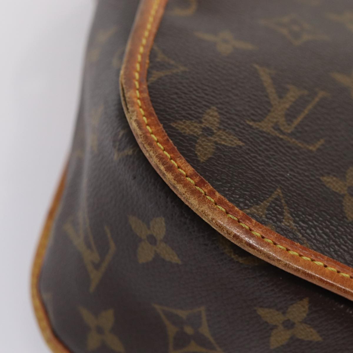 LOUIS VUITTON Monogram Messenger Bosphore PM Shoulder Bag M40106 LV Auth 83249