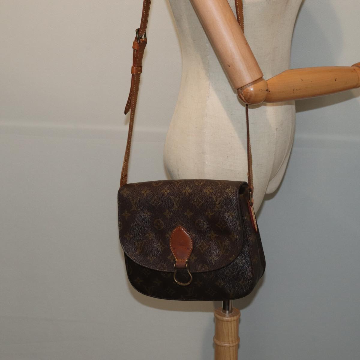 LOUIS VUITTON Monogram Saint Cloud GM Shoulder Bag M51242 LV Auth 83257