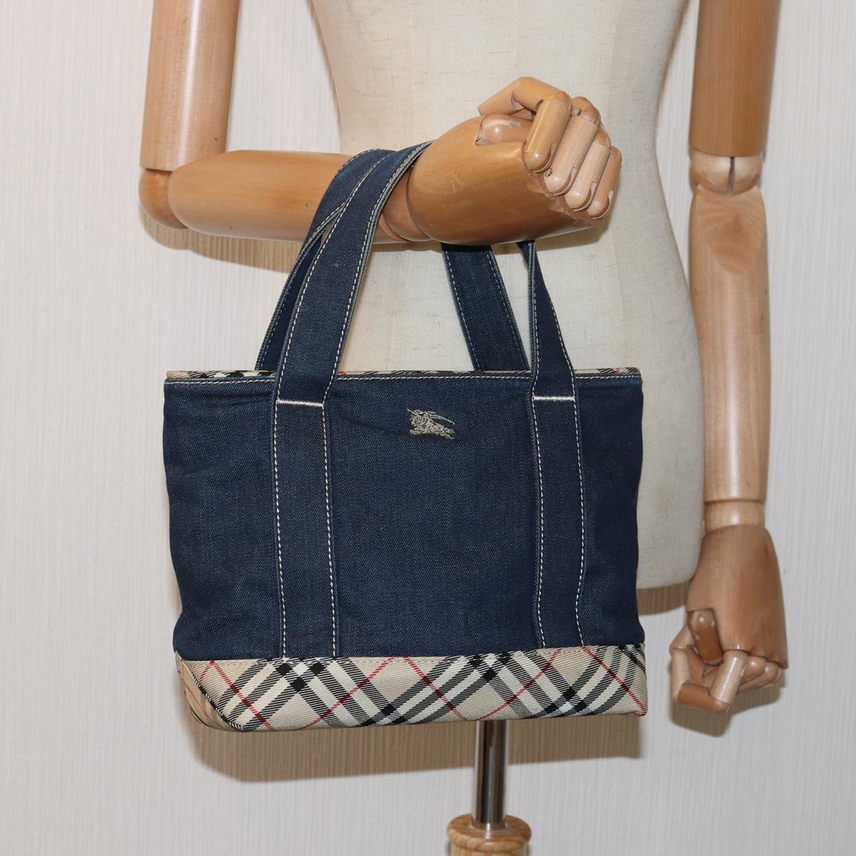 BURBERRY Denim Nova Check Blue Label Hand Bag Navy Beige Auth 83301