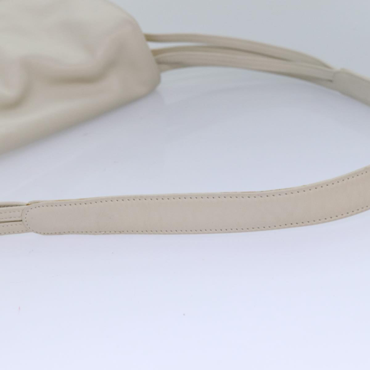 BALLY Shoulder Bag Leather White Auth 83312