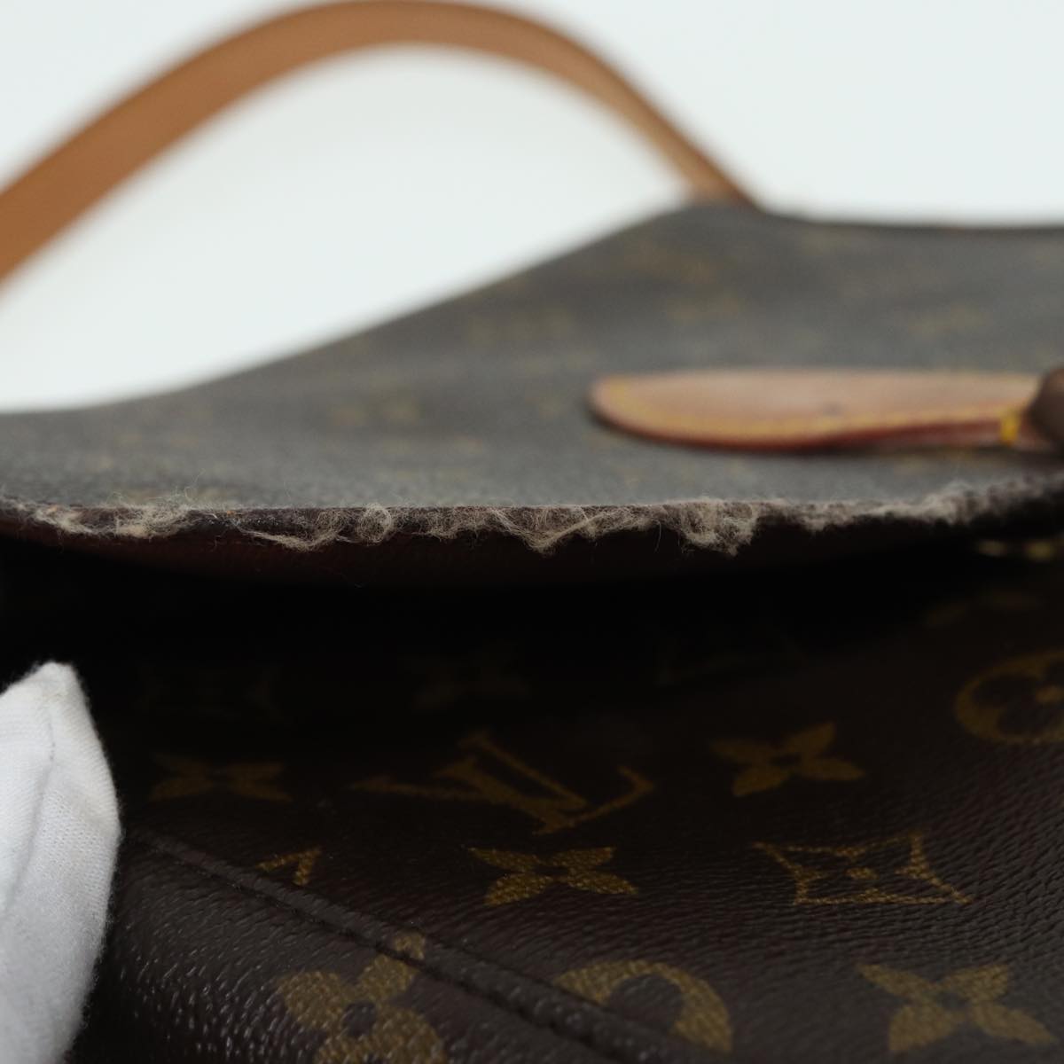 LOUIS VUITTON Monogram Saint Cloud GM Shoulder Bag M51242 LV Auth 83336