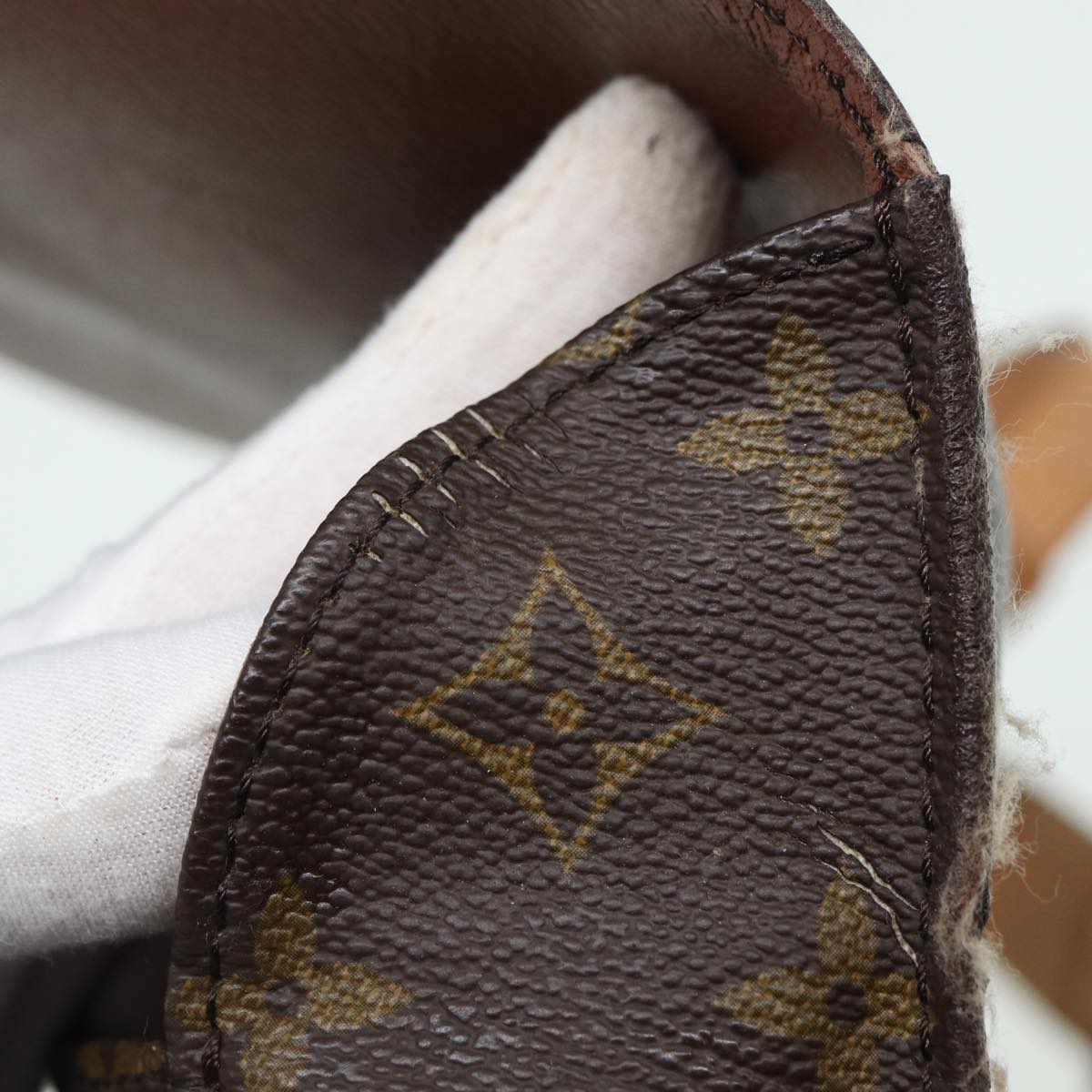 LOUIS VUITTON Monogram Saint Cloud GM Shoulder Bag M51242 LV Auth 83336