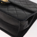 CHANEL Matelasse Ketten-Schultertasche Lammleder Schwarz CC Auth 83342-8