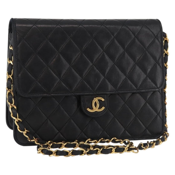 CHANEL Matelasse Ketten-Schultertasche Lammleder Schwarz CC Auth 83342