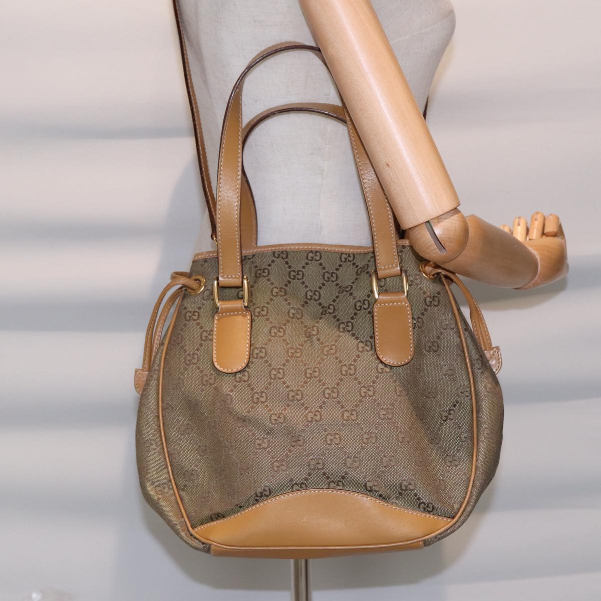 GUCCI GG Canvas Hand Bag Beige Brown 000 2854 0282 Auth 83346