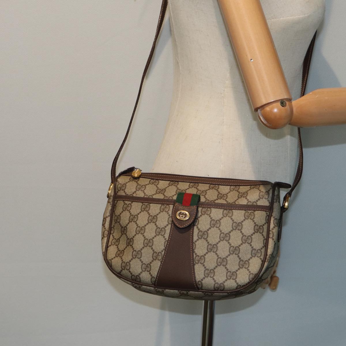 GUCCI GG canvas Web Sherry Line Shoulder Bag PVC Leather Beige Auth 83475