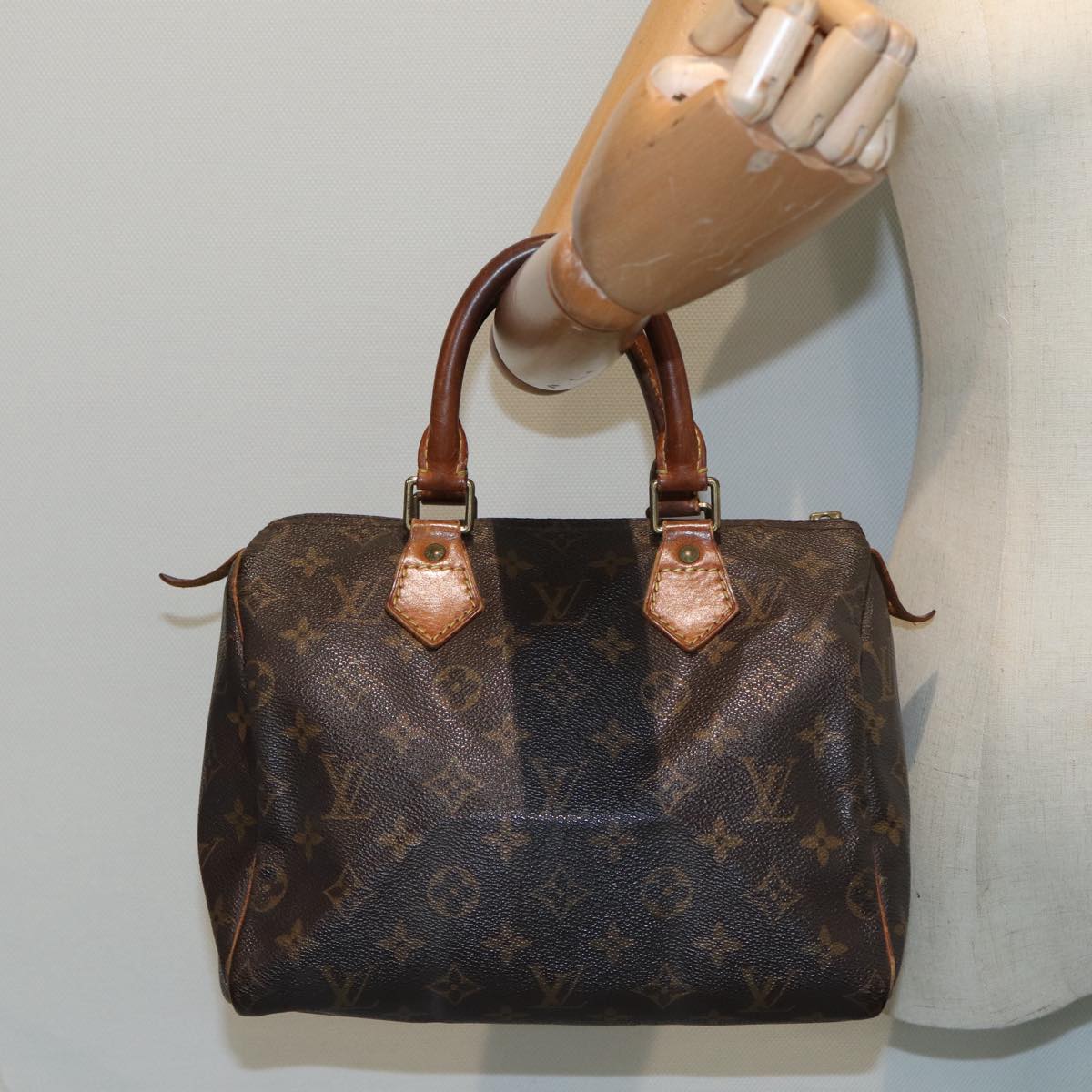 LOUIS VUITTON Monogram Speedy 25 Hand Bag M41528 LV Auth 83478