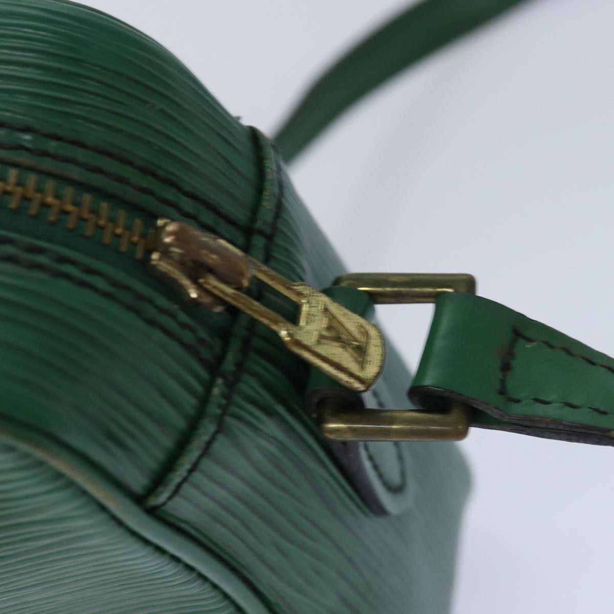 LOUIS VUITTON Epi Trocadero 23 Shoulder Bag Green M52304 LV Auth 83507