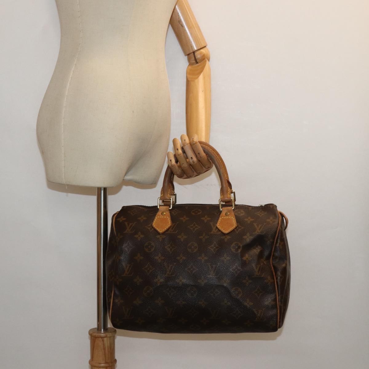 LOUIS VUITTON Monogram Speedy 30 Hand Bag M41526 LV Auth 83555