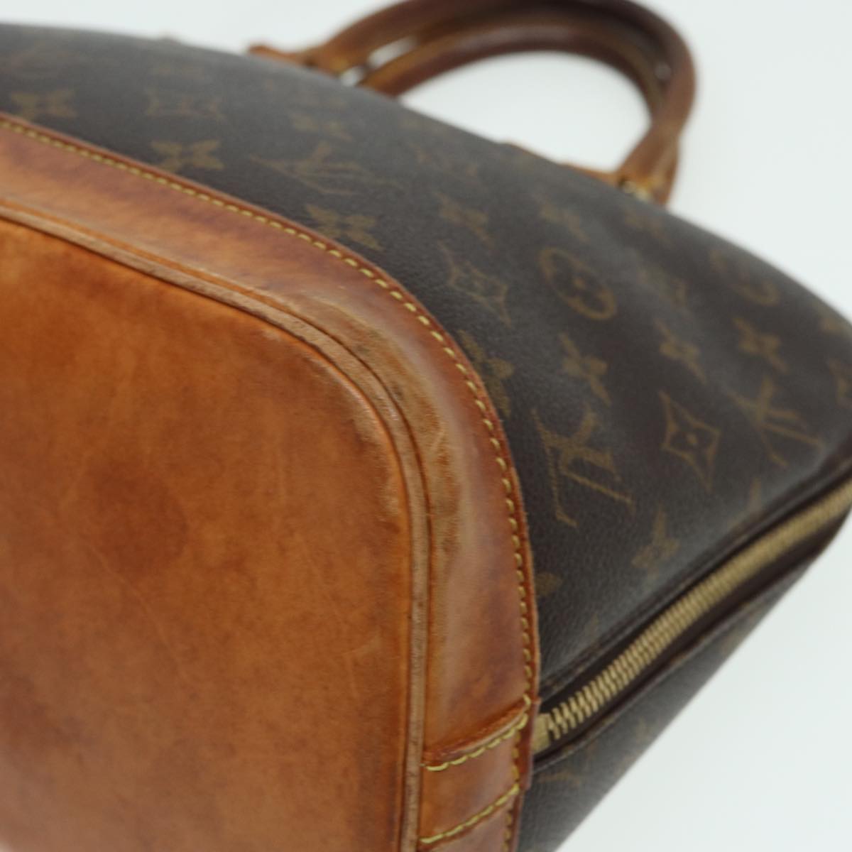 LOUIS VUITTON Monogram Alma Hand Bag M51130 LV Auth 83559